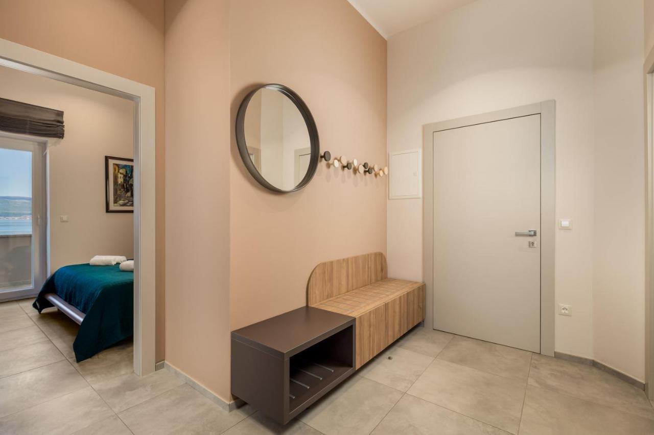 Apartmani Heni Vrbnik Exterior foto
